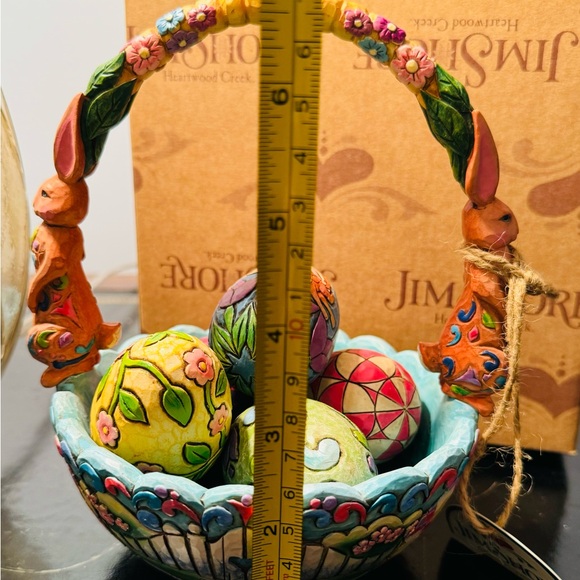 Jim Shore "Hunting Eggs, Finding Joy" -  Easter Basket 5 Eggs Spring Box Set - Picture 5 of 10